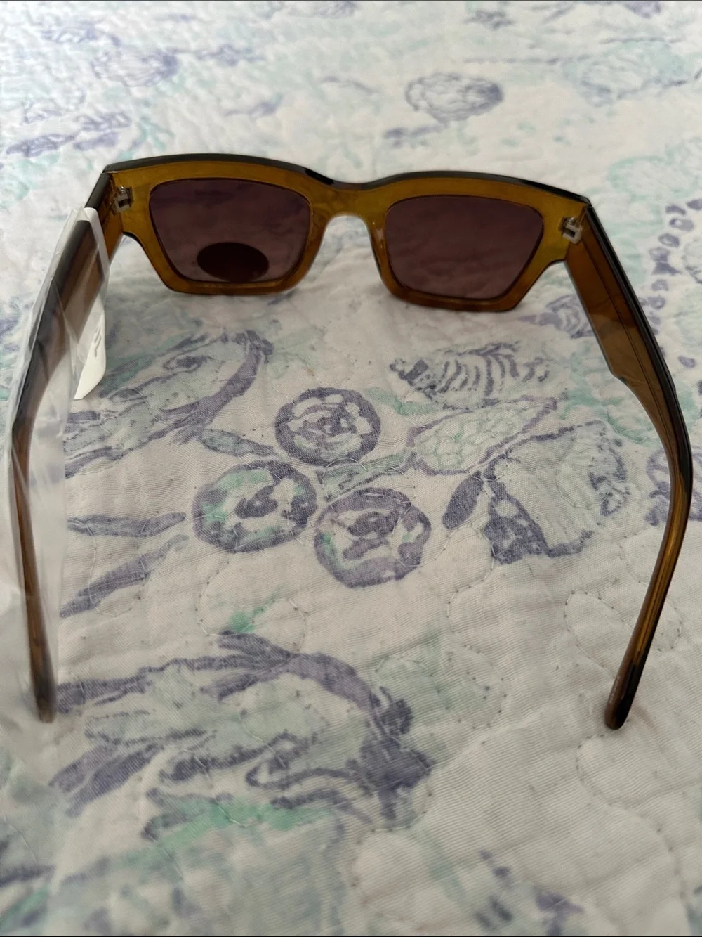 Fossil Amber Brown Rectangular Sunglasses